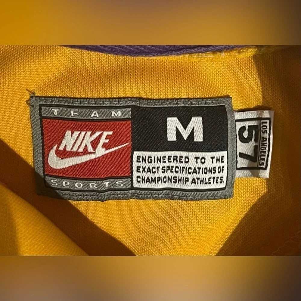 Los Angeles Lakers 90’s Vintage Nike Rewind Warm Up Jacket